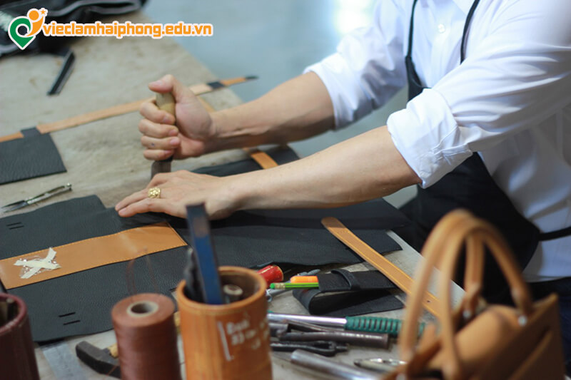 Nhận làm thủ công