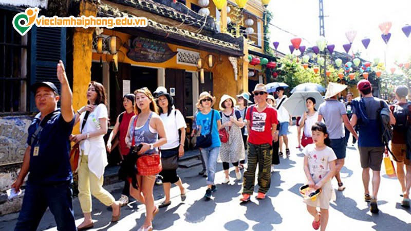 Công việc của hướng dẫn viên du lịch